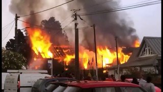 Plaine des Cafres : Impressionnant incendie d'une maison abandonnée