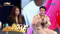 Lalaki, bakit laging bina-block online ang kanyang girlfriend? | It's Showtime (May 24, 2024)