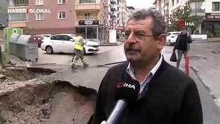 Ankara’da şiddetli yağış sonrası bazı yollar çöktü 