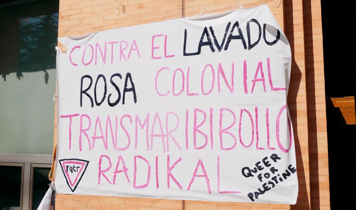 La acampada propalestina de la UCM: gays contra Israel, obsesión por el "genocidio" y estudiantes que callan