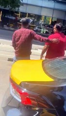 Un motorista ataca a varios taxistas en Barcelona