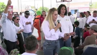 Claudia Delgadillo promete apoyo a mujeres y personas con discapacidad en Casimiro Castillo