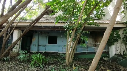 CLÍNICA ABANDONADA SOMBRIA E MACABRA, FOI TENSO ESTAR ALI