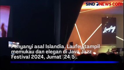 Laufey Dapat Hadiah Boneka Saat Tampil Memukau di Java Jazz Festival 2024 🎶