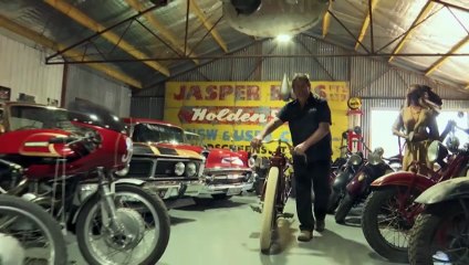 400 vintage cars and bikes on show in regional Victoria