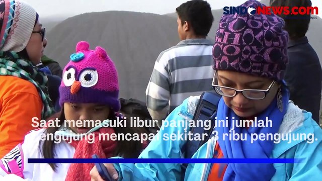 Kawasan Gunung Bromo Ramai Dipadati Wisatawan pada Libur Panjang