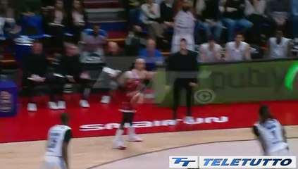 Video News - Basket, Magro: "Ci spinge una città intera"