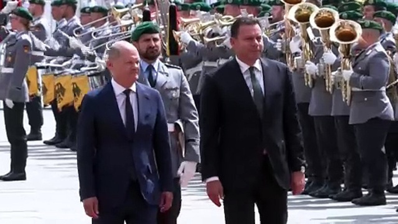 Scholz: "Keine Zusammenarbeit mit Parteien von rechten Rand im EU-Parlament"