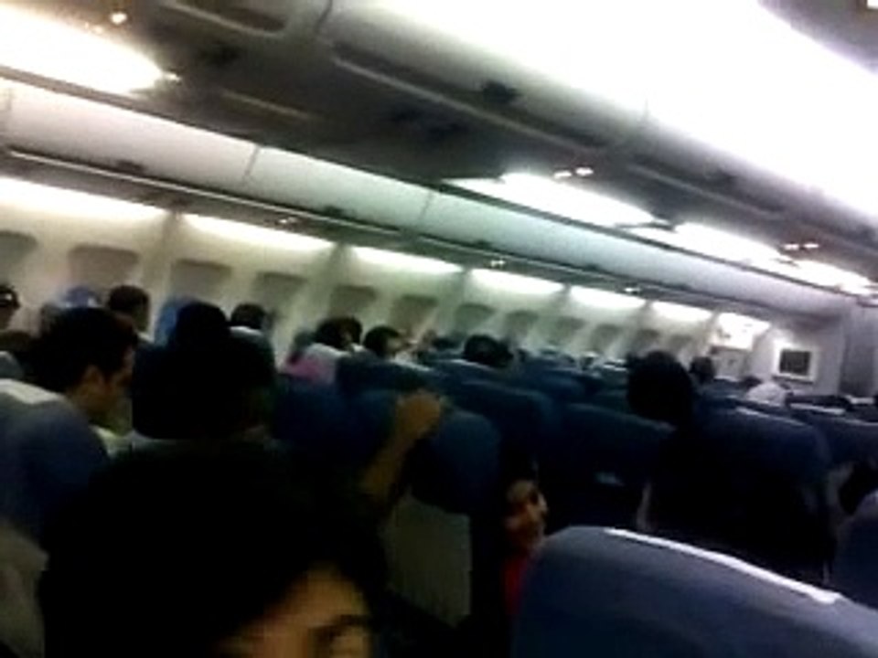 PIA Funny Video PIA A/C not working