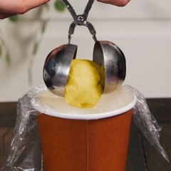 Mouth watering cake from potato chips 