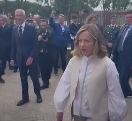 Giorgia Meloni a De Luca: "Sono quella stronza..." - Video