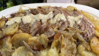 Cabeza de lomo con patatas al horno y salsa de mostaza, supertierno (2)
