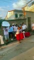 Famílias de vítimas de chacina na Grande BH protestam após enterros