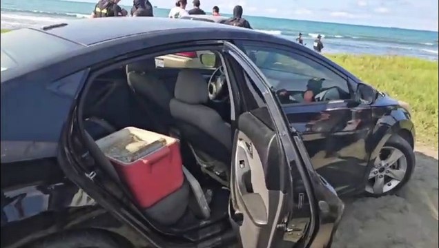 ext-Autoridades detienen a cinco hombres con cargamento de cocaína en hielera-250524