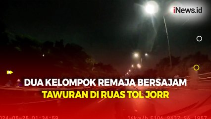 Detik-Detik Dua Kelompok Remaja Bersajam Tawuran di Tengah Ruas Tol Jorr