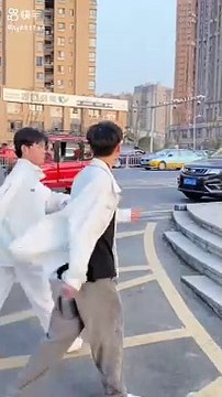 Hilarious Moments with a Funny Chinese Guy - Non-Stop Laughter Guaranteed!