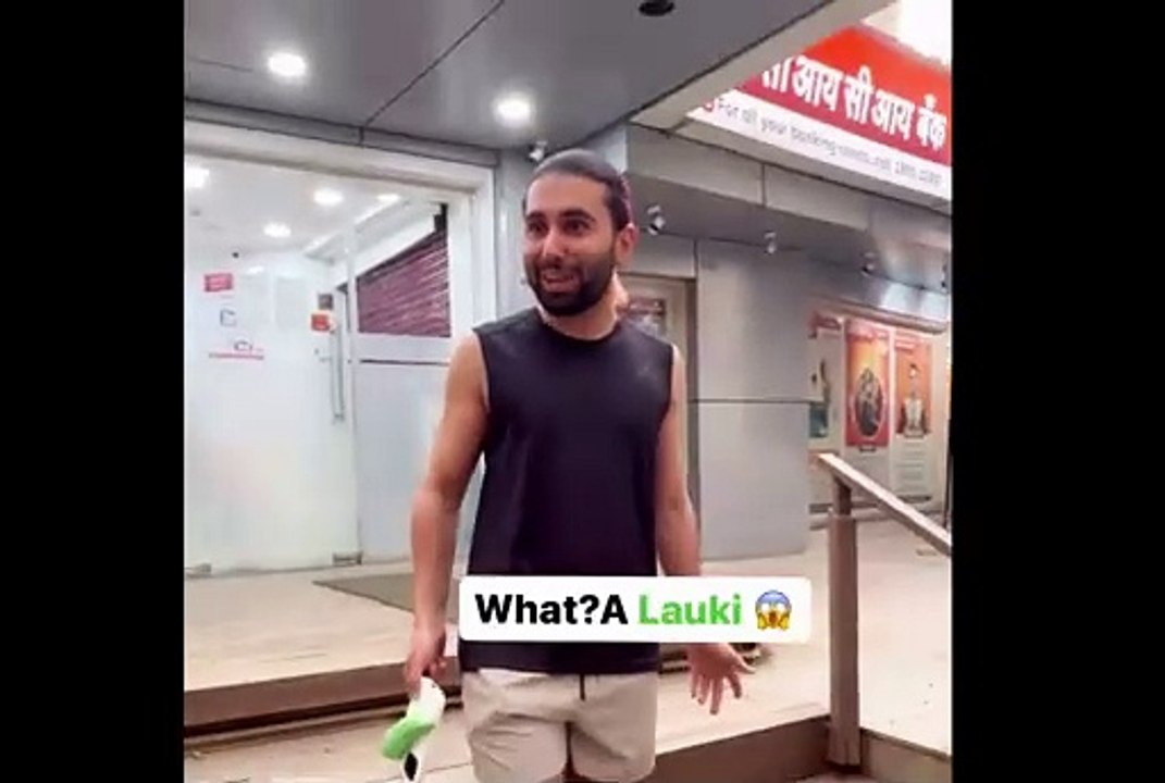 ओरी के लौकी वाले फोन कवर ने खींचा लोगों का ध्यान, वीडियो वायरल, ORRY LATEST NEWS, orry latest video