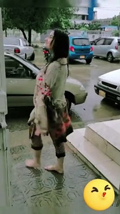 Viral Girl 