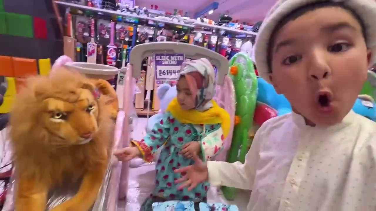 First Vlog in Public  Karachi