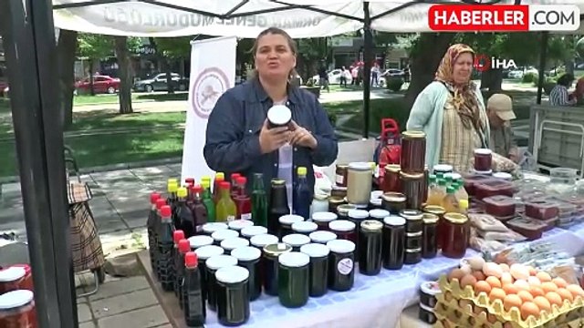 Türk Mutfağı Haftası'nda Kadınların El Emeği Ürünleri Yoğun İlgi Görüyor