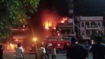 Mueren siete recién nacidos en el incendio de un hospital infantil en India.