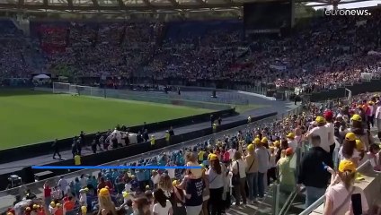 A nélkülöző és szenvedő gyerekekért emelt szót Ferenc pápa