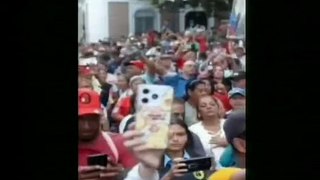 Presidente Nicolás Maduro invita al pueblo venezolano a combatir la censura por las redes sociales