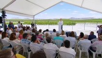 Feijóo promete a los agricultores defenderlos en la UE y reducir el entramado burocrático