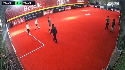 Sanaa 26/05 à 16:59 - Football Betclic (LeFive Bezons)