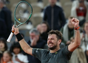 AR HL RG WAW MUR 260524