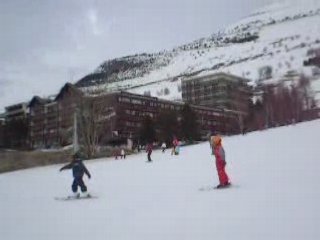 Eliot au cours de ski - A la queue leuleu