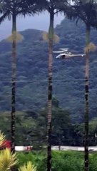 Video herunterladen: Helicóptero da PM localiza carro com mais de 100 quilos de maconha em Joinville