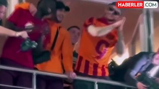 Geceye de damga vurdu! Icardi, Florya'daki şampiyonluk kutlamasında Ali Koç forması giydi