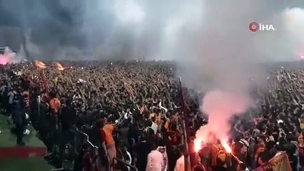 Icardi Şampiyonluğu Ali Koç formasıyla kutladı