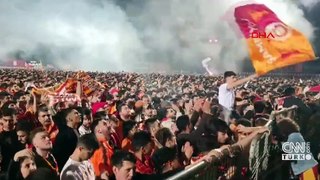 Galatasaray, Florya'da coşkuyla karşılandı!