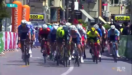 Jakobsen lance le Tour de Turquie, revivez son sprint victorieux