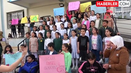 Minik öğrencilerden engellilere yardım eli