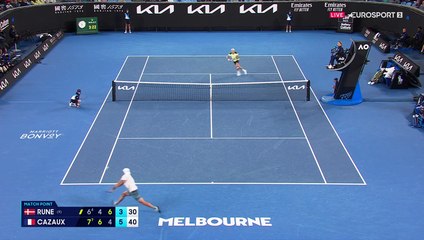 Cazaux, sensationnel jusqu'au bout : sa balle de match phénoménale en vidéo