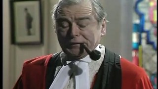 Rumpole of the Bailey. S02 E03. Rumpole and the Show Folk.