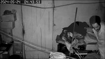 Ladrões fazem a limpa em residência no Cascavel Velho