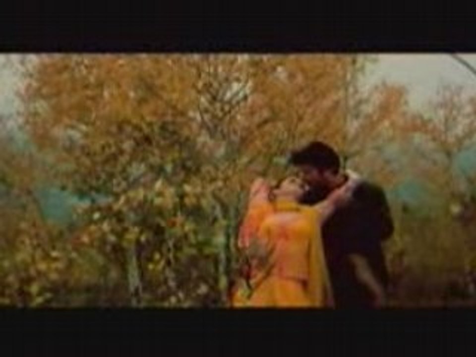 Aishwarya Rai - Hamare Dil Apke Pas Hay