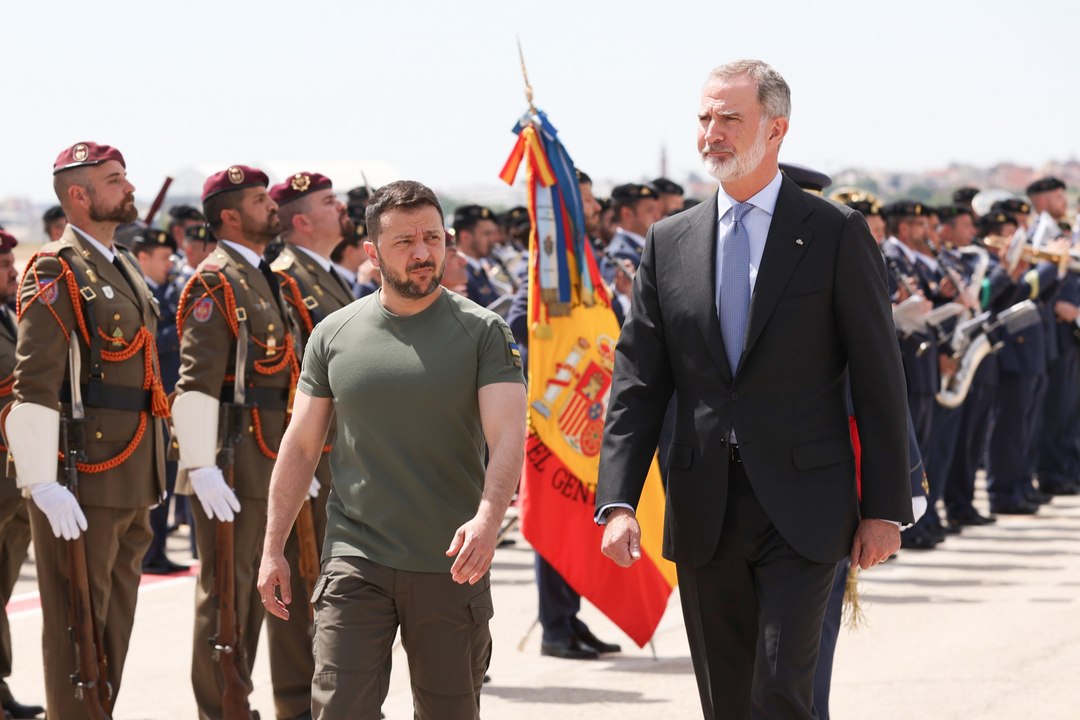 El rey Felipe VI recibe a Volodímir Zelenski