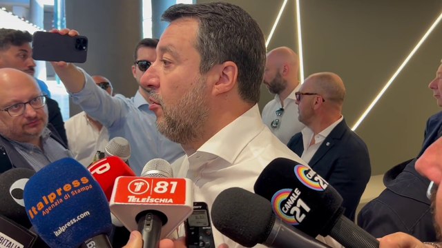 Ucraina, Salvini Stoltenberg pericoloso, chi può lo fermi