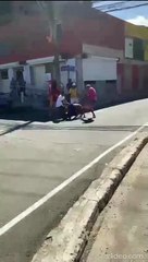 Download Video: Torcedores do Bahia protagonizam brigas pela cidade antes e depois do jogo contra o CRB; assista