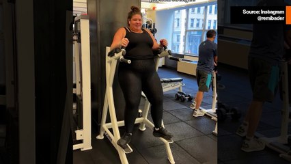 Body positive -vaikuttaja esittelee ennen ja jälkeen fitness-muutoksensa
