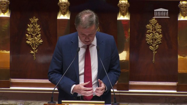 Projet de loi sur la fin de vie: Cette loi est un danger public estime Nicolas Dupont-Aignan