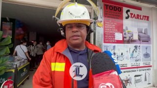 Bomberos logran controlar incendio en importadora china de Villa Consuelo