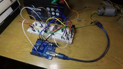 Come invertire il senso di rotazione di un motore CC con un ponte H formato da MOSFET per motori ad alta potenza