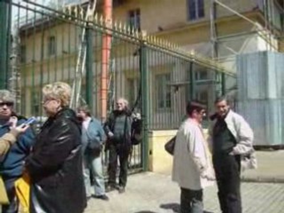 Rassemblement contre les franchises franchises 001