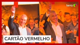 Anderson Daronco 'dá cartão vermelho' durante festa e diverte convidados